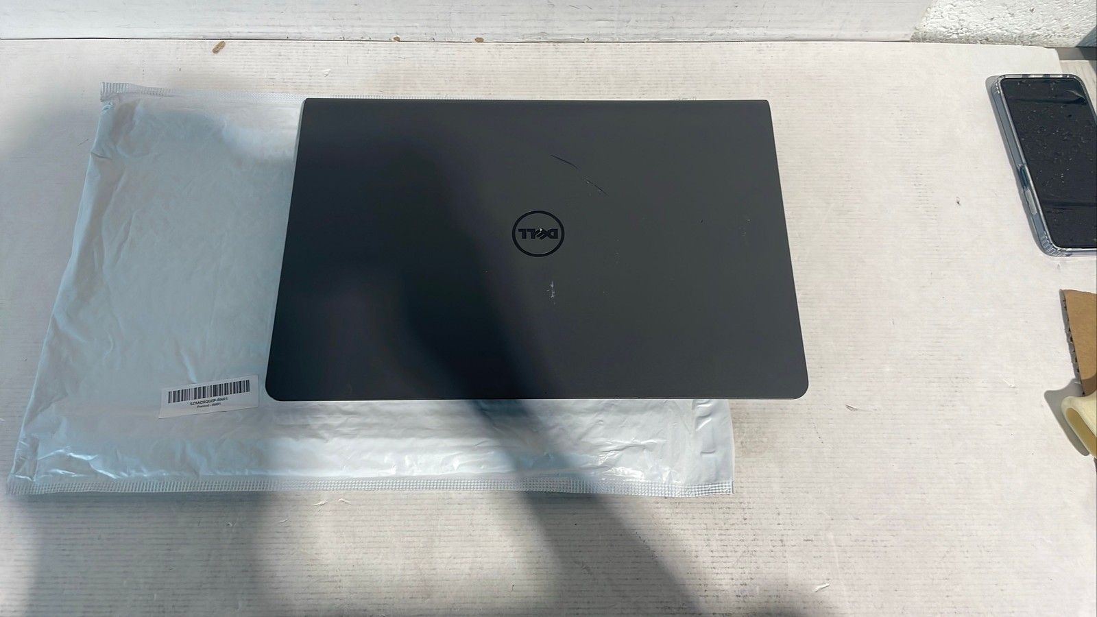 Dell Latitude 3550 15.6″ Laptop Intel Core i5 Processor Gray