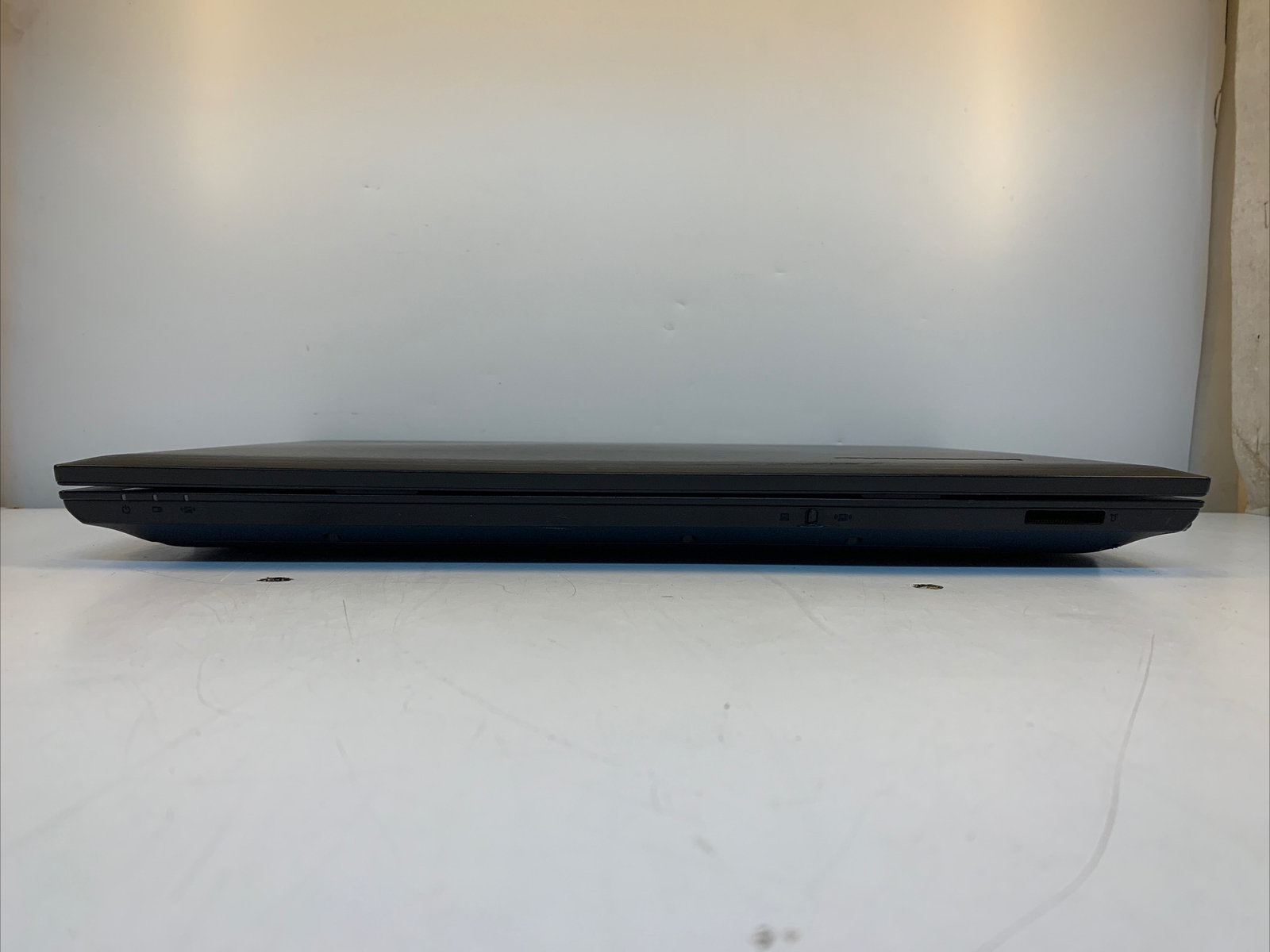 Lenovo B575 Unknown Processor 4GB RAM No HDD *BIOS Locked*