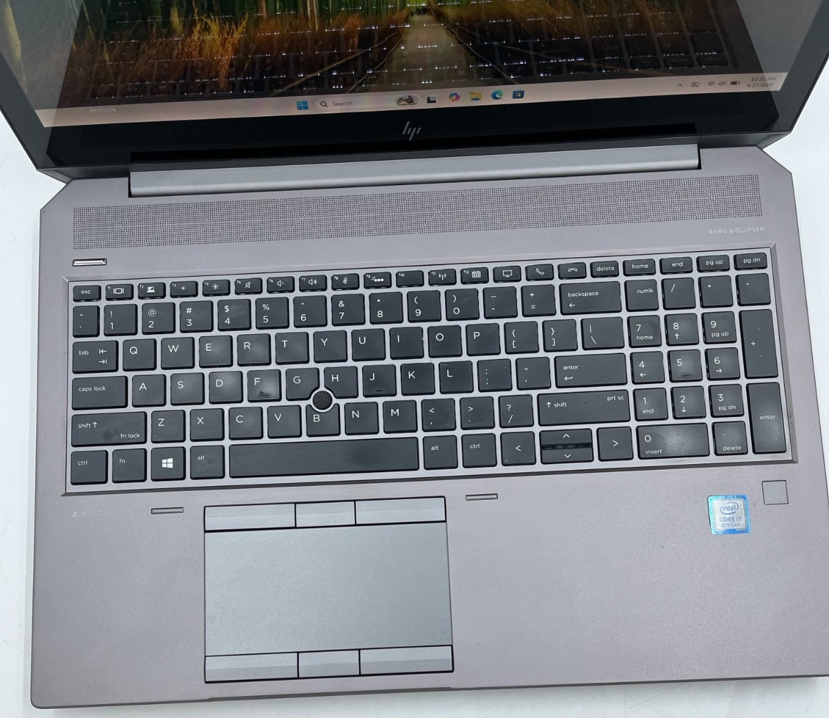 HP zBook 15 G5 i7-8750H 2.20GHz 16GB Ram 256GB SSD Win 11 Pro P1000
