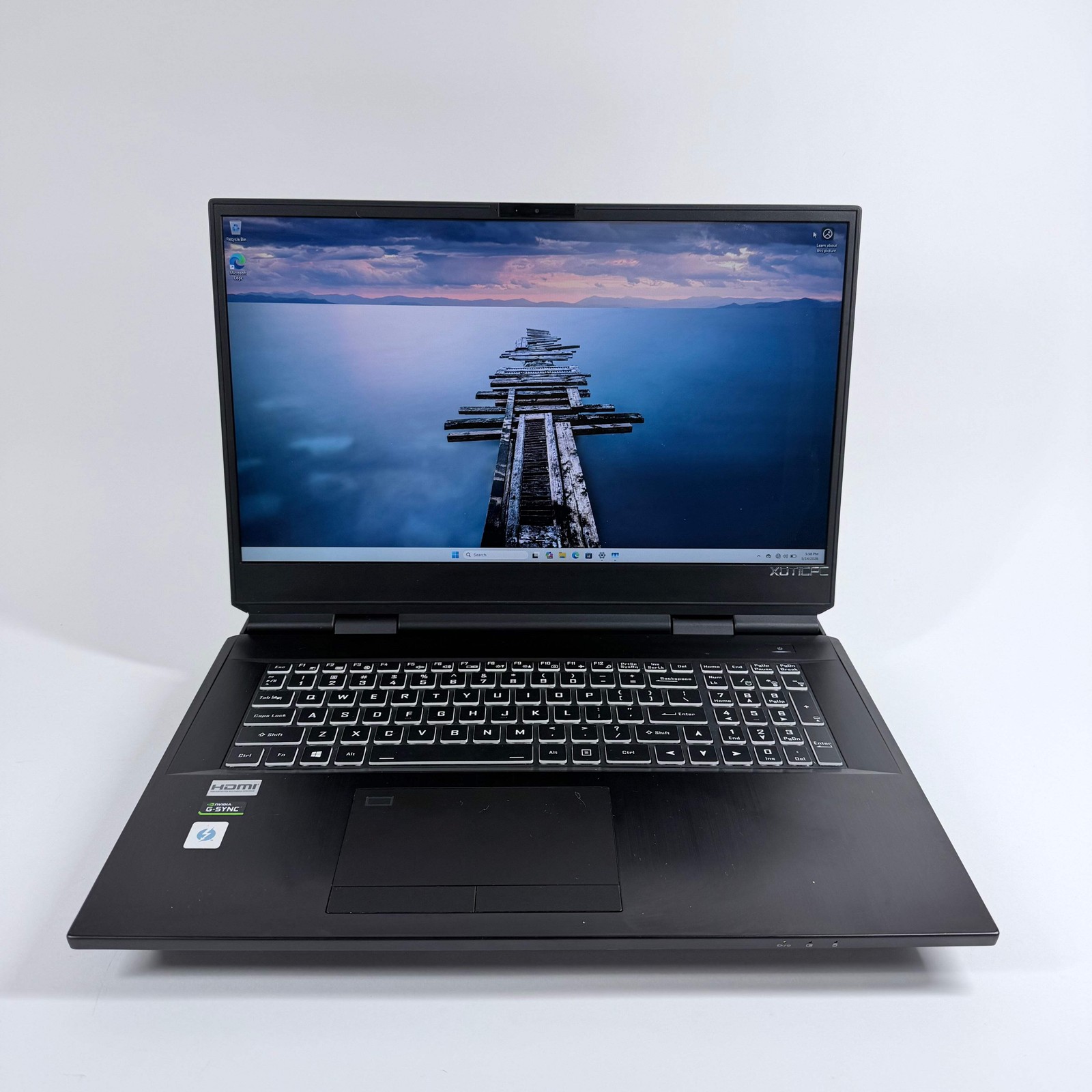 XOTICPC Laptop 1JT4V90 17.3″ i9-10900K 3.7GHz 64GB RAM 1TB SSD 512GB SSD RTX3070