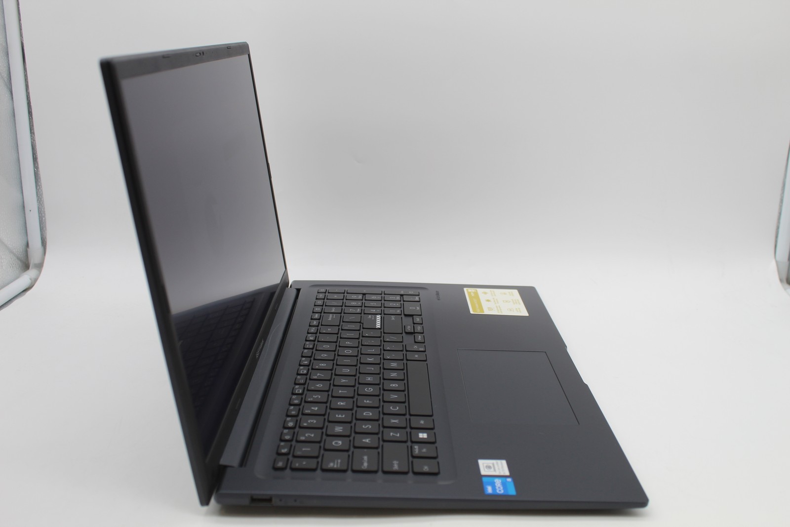 ASUS Vivobook 17 F1704ZA-SB52 17.3″ i5-1235U 1.3GHz 8GB 512GB SSD PC1796473