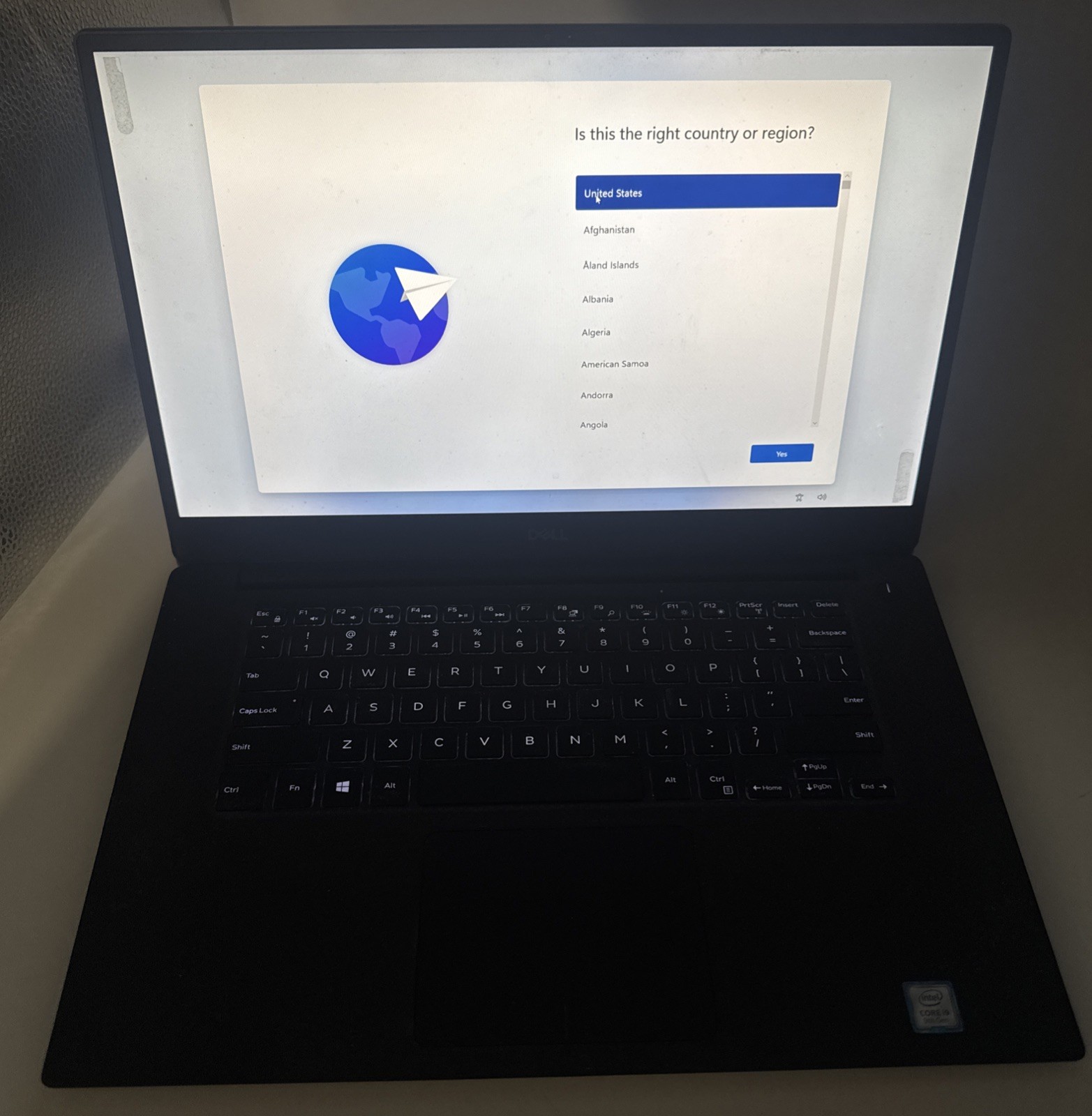 Dell Precision 5540 i9 9th Gen ***32GB RAM 512GB Free shipping – B- Condition
