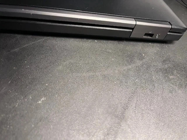 Dell Laptop Dual Boot Linux Mint/Windows 10 Pro, 8GB Ram, 256GB SSD, DVD, HDMI