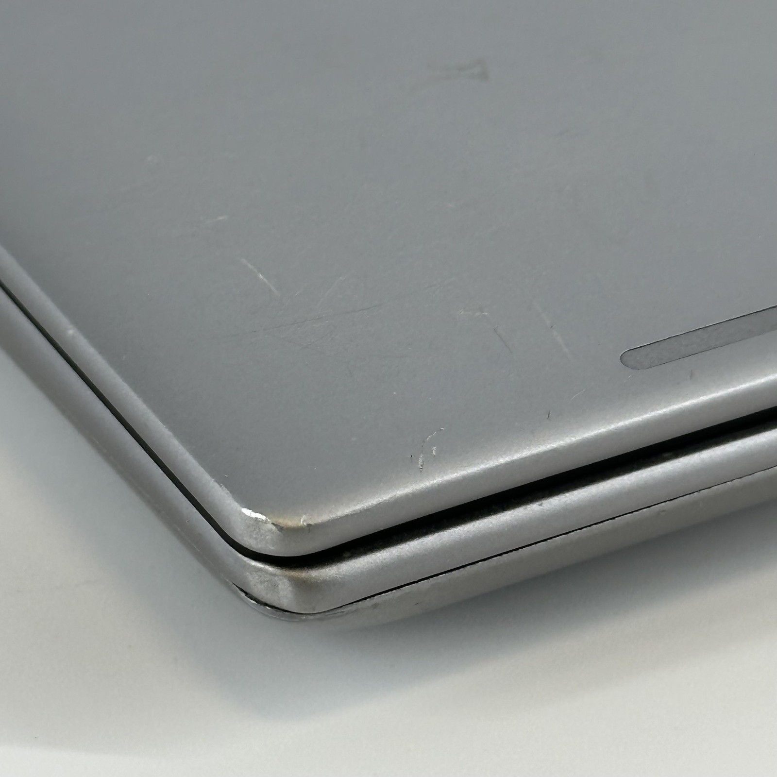 HP ZBook Fury 16 G9 FHD+ 2.1 GHz i7-12850HX 64GB 1TB RTX A4500 -Muffled Speakers