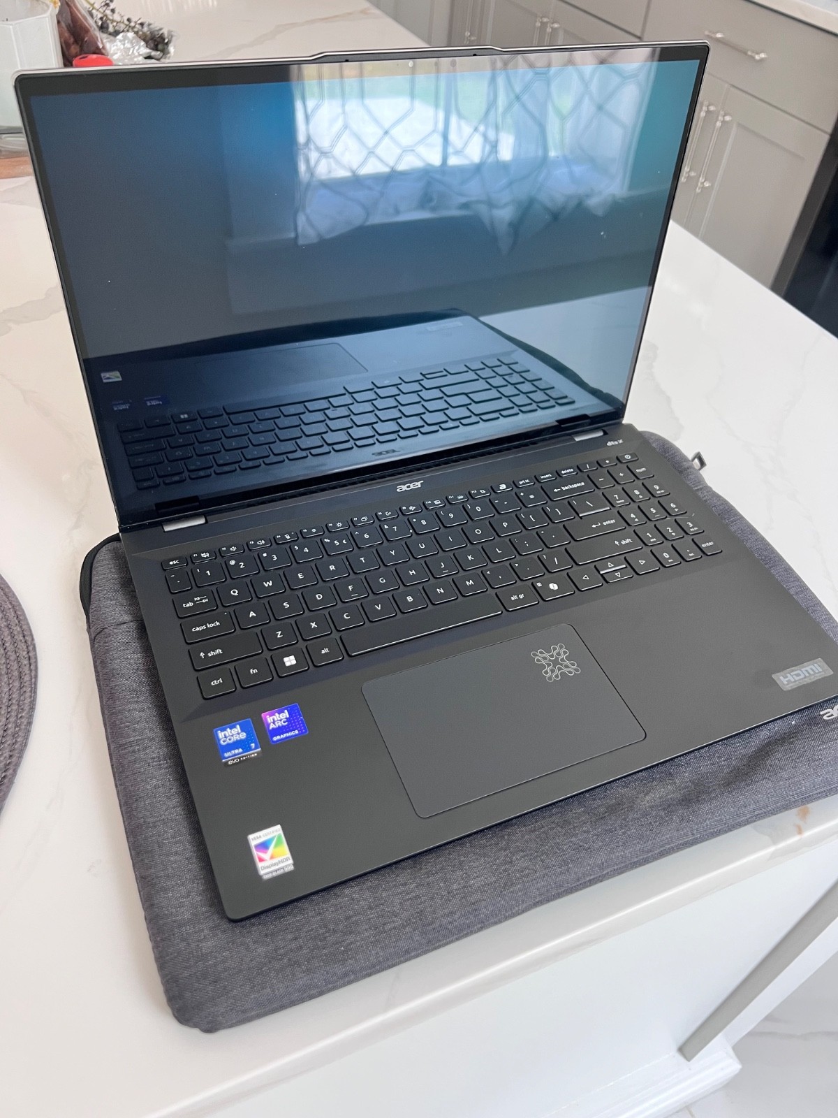 Acer Swift 16 AI 16″ 3K OLED Touch Laptop Copilot+ PC Intel Core Ultra 7 16GB 1T