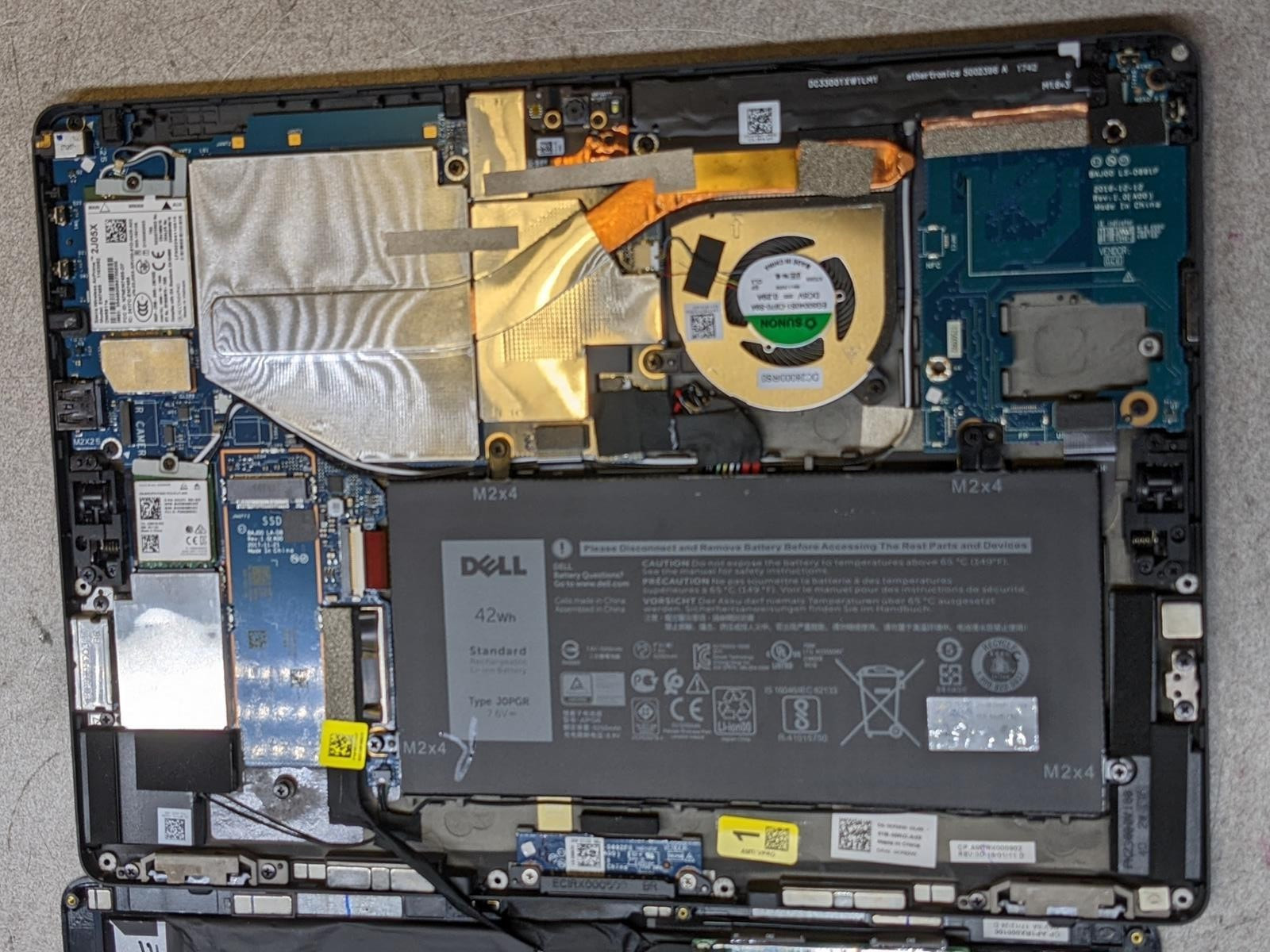 DELL LATITUDE 5285 I5-7300U @ 2.6GHz, 8GB RAM, NO HDD/OS – (READ DESC)