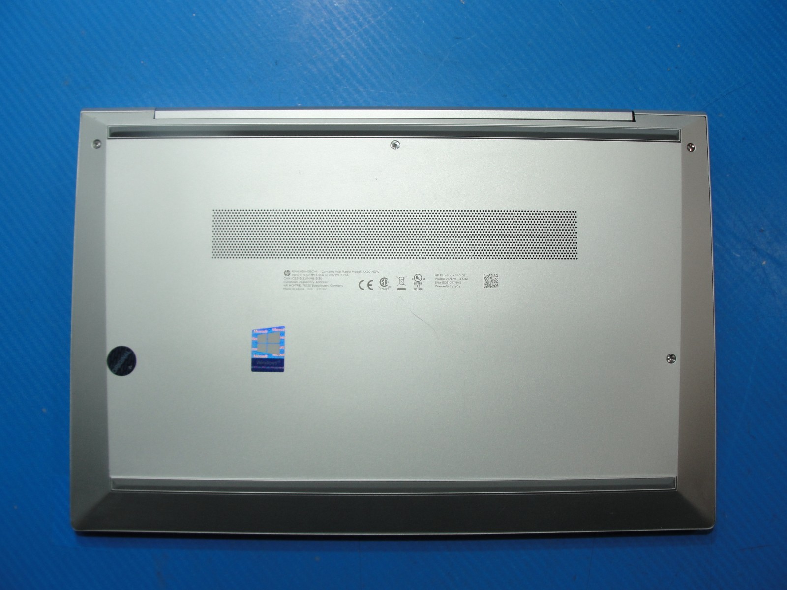 HP EliteBook 840 G7 14”FHD Intel i7-10610U 1.8GHz 8GB RAM 256GB SSD+ Charger