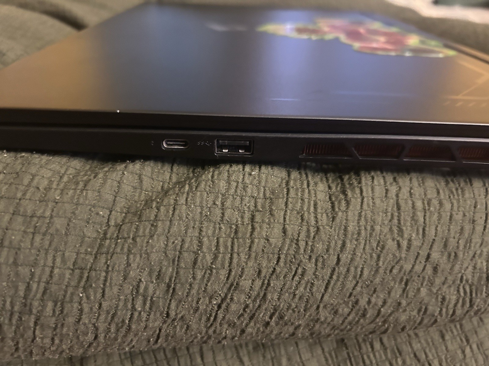 AORUS 17X AZF 17.3″ 240Hz i9-13950HX RTX 4090 W11H 32GB 2TB SSD