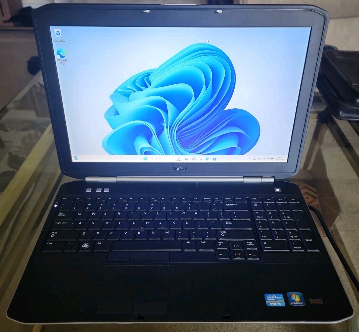 Dell Latitude E5520 i5-2430M 4xCPU@2.4GHz 4GB RAM 320GB HDD (626A7)