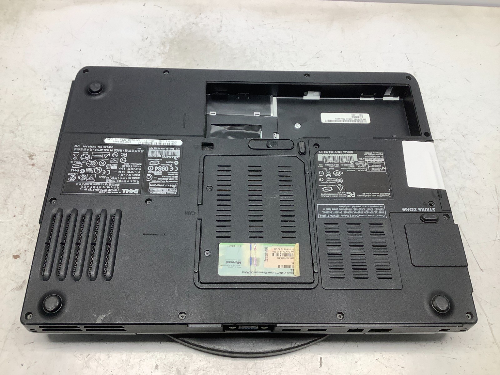 Dell Inspiron 1501 AMD Athlon 64 X2 TK-55 1.8GHz 1 GB NO HDD