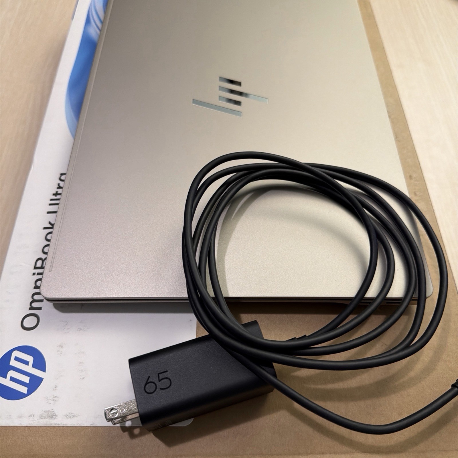HP OmniBook Ultra 14-kd0013dx 3K 1TB Touchscreen Recent 2026 Model Mint Conditio