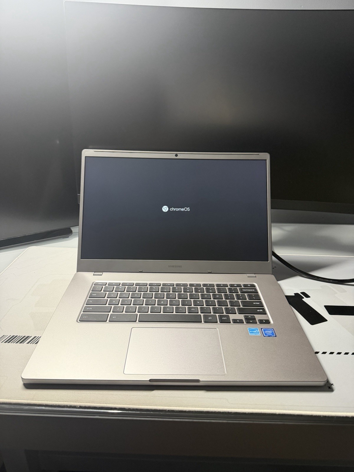 Samsung Chromebook XE350XBA Laptop 15.6″ 4GB Ram 32GB Chrome OS