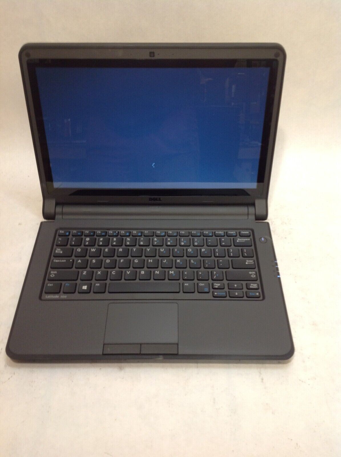 Dell Latitude 3350 Laptop Computer PC Core i3 4GB Ram 320GB WiFi NO 0S