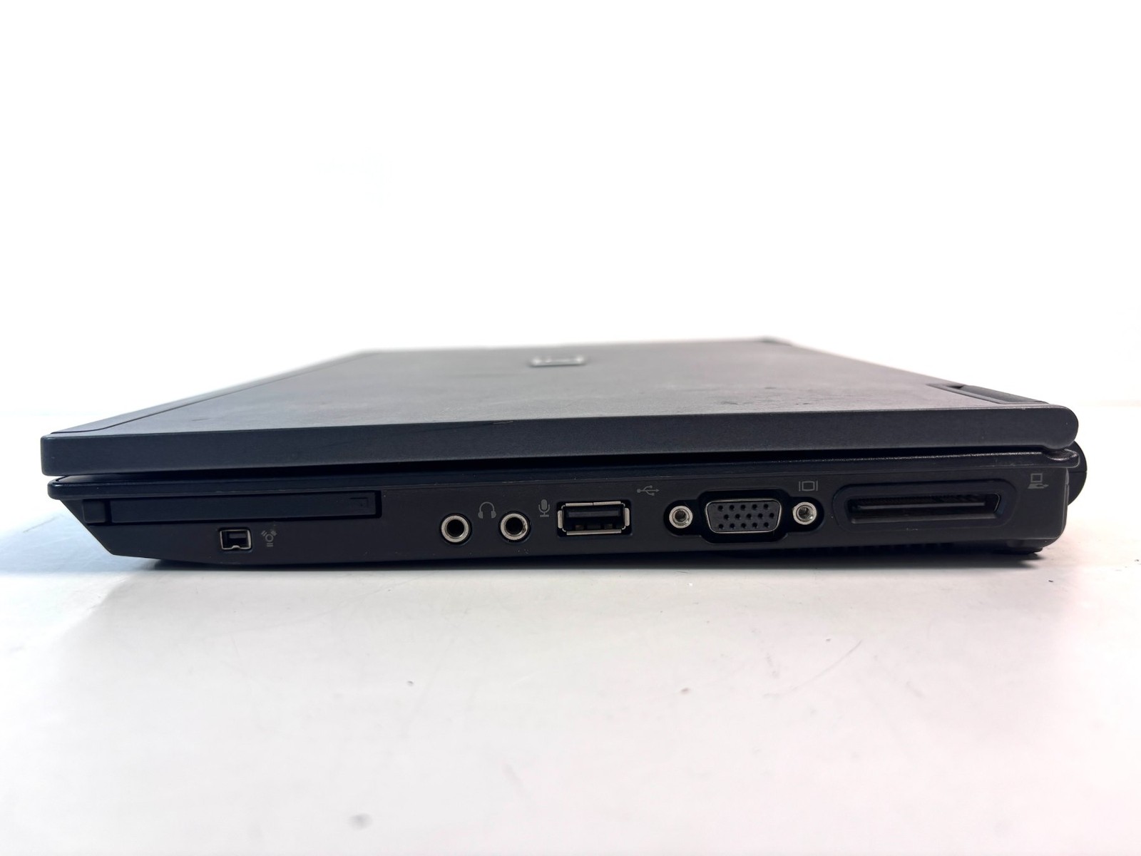HP Compaq NC2400 – 12″ HD, 1.2GHz Solo U1400, 2GB RAM, 120GB HDD, Windows XP