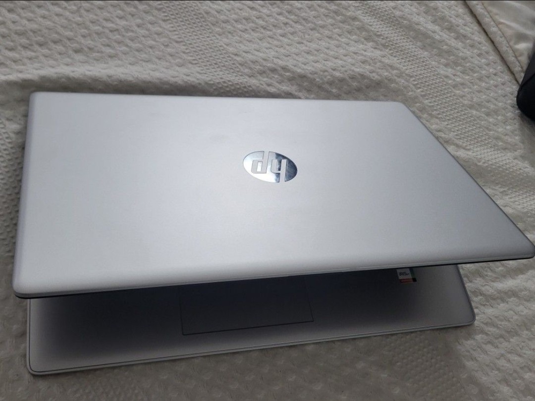 HP 17-inch Laptop Windows 11 Home Office