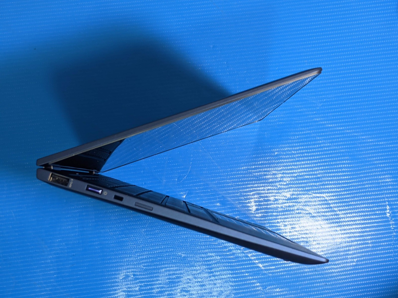 HP Elite Dragonfly Notebook PC 13.3″4KUHD TOUCH i7-8665U 1.9GHz 16Gb 1TB SSD +PA
