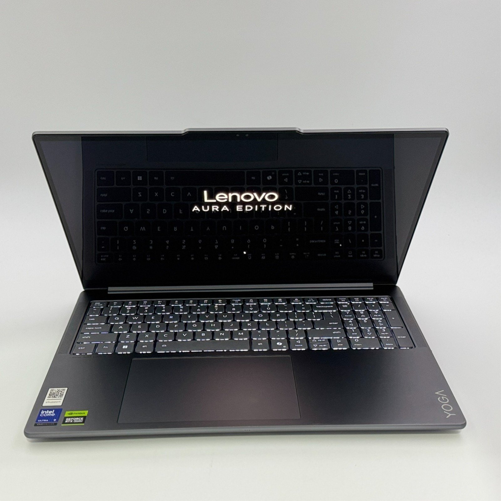 Lenovo Yoga Pro 9i 16″ 2.8K OLED Touch Ultra 9 285H RTX 5050 32GB 1TB Luna Grey