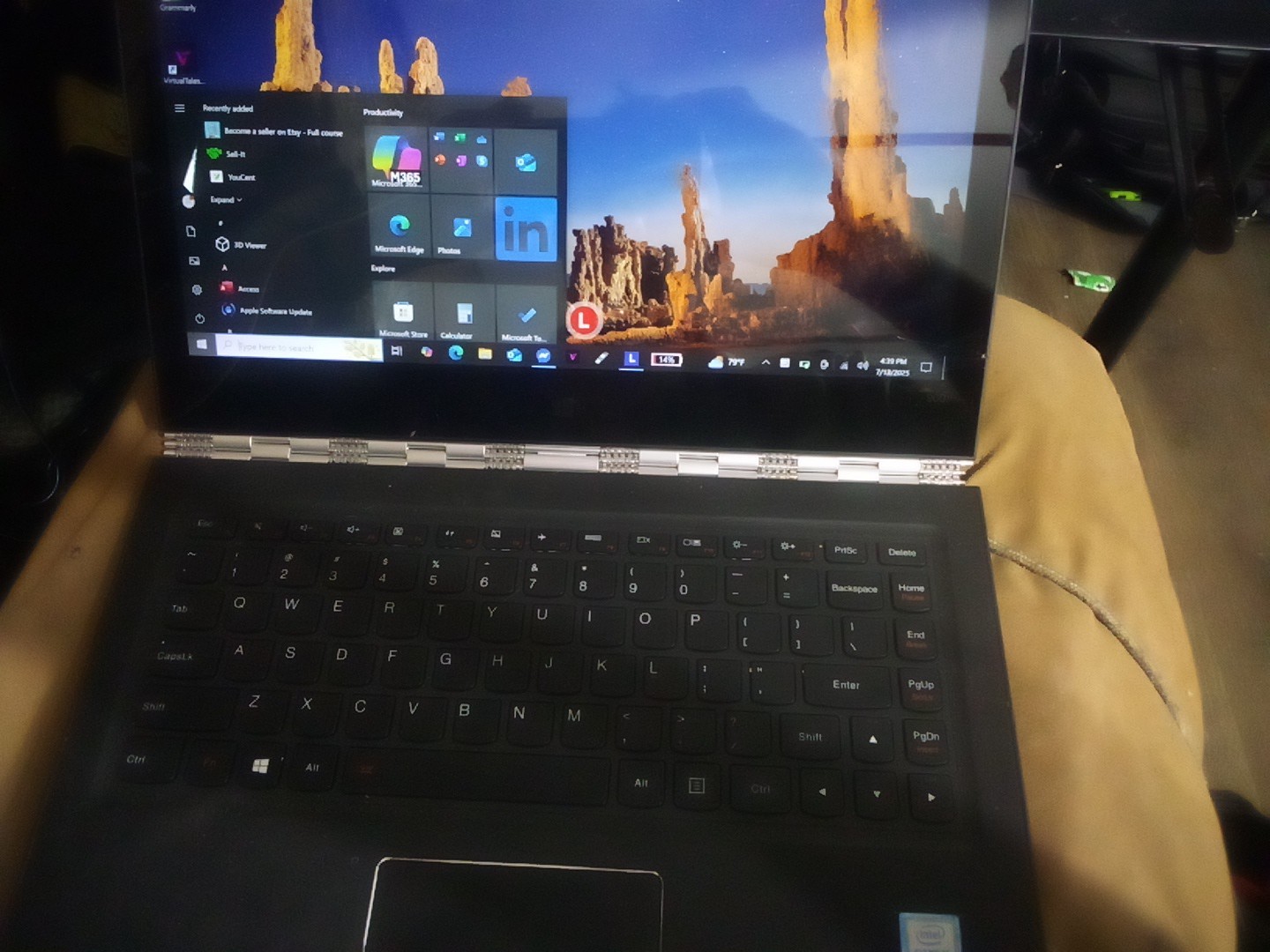 Lenovo Yoga 900-13ISK 2-in-1 I7 6th Gen, 16GB RAM, 512GB SSD, Windows 11, Touch