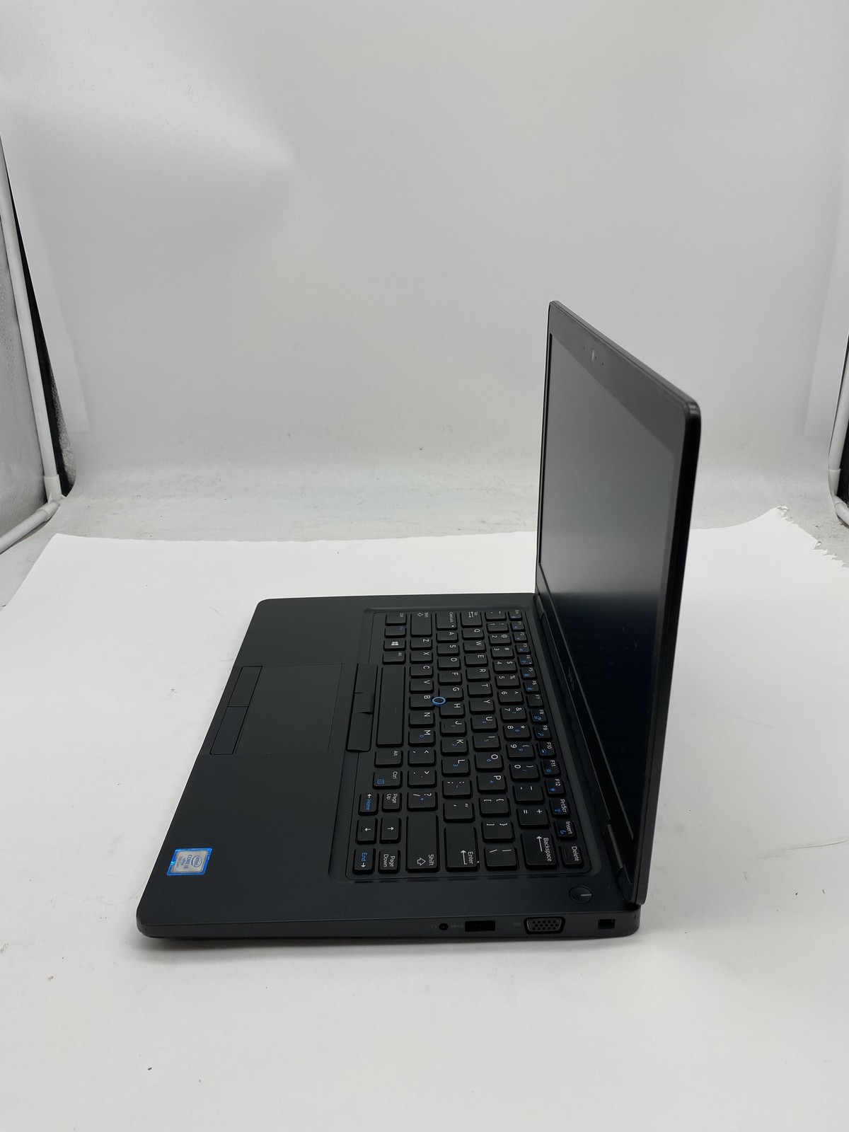 Dell Latitude 5480 Laptop Intel Core i5 7300U 2.6GHz 8GB RAM 256GB SSD W10P