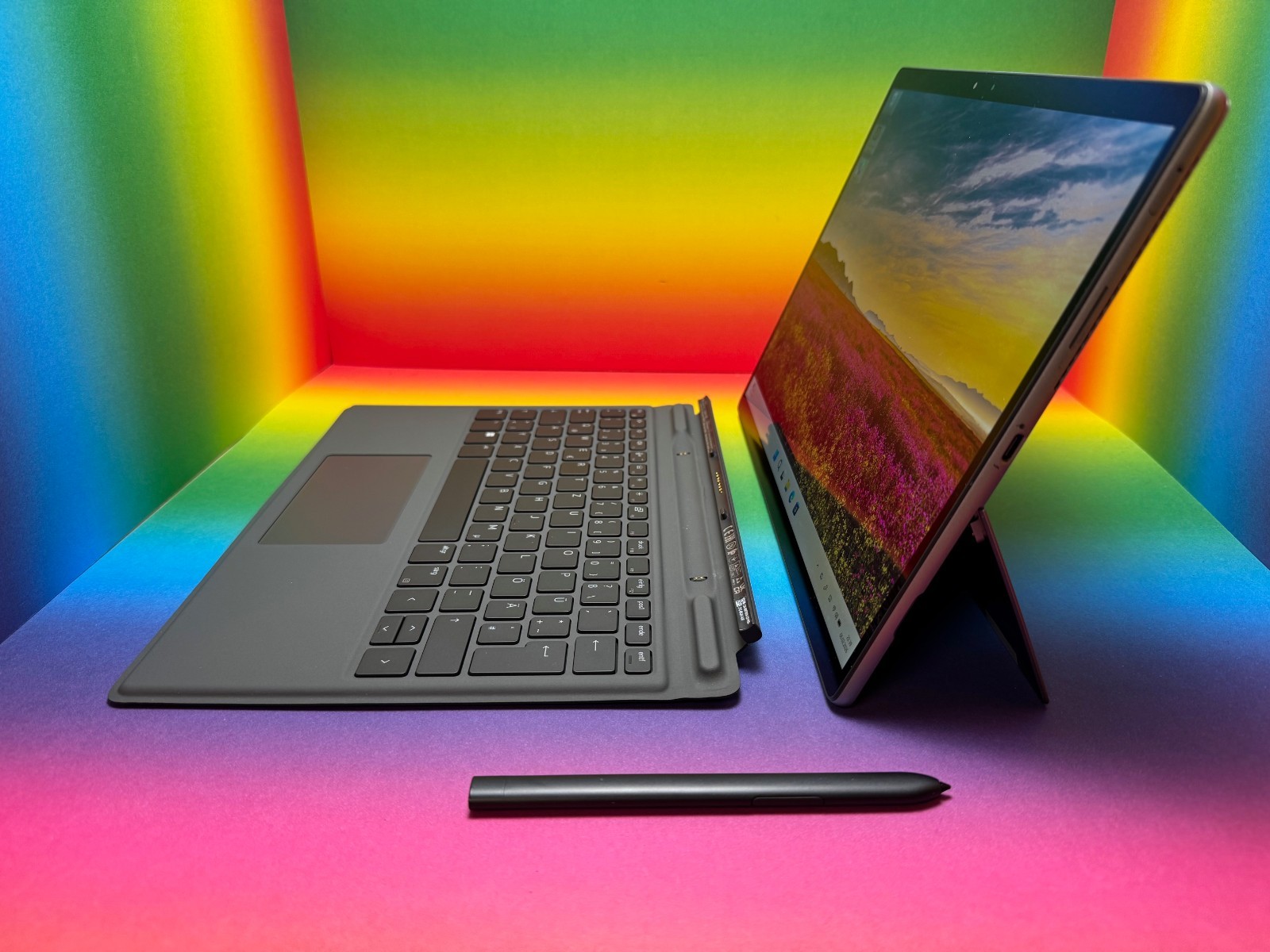 Dell Latitude 7320 2-in-1 LTE eSIM i5-1140G7 8GB 256GB 13″ DE Win11Pro FID ST