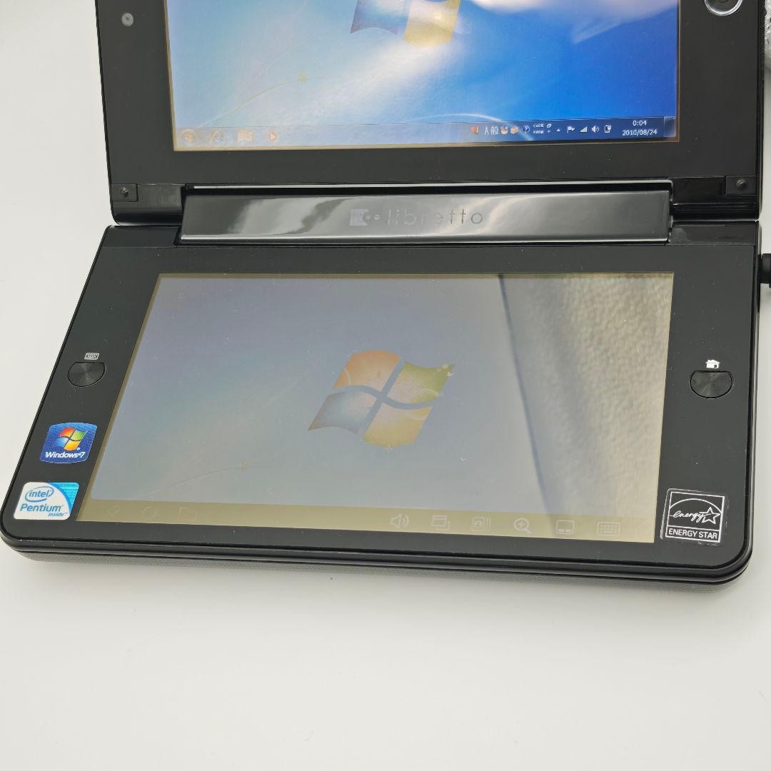 Toshiba Libretto W100/11M Windows7 2GB SSD 64GB Touchscreen Mini Notebook PC