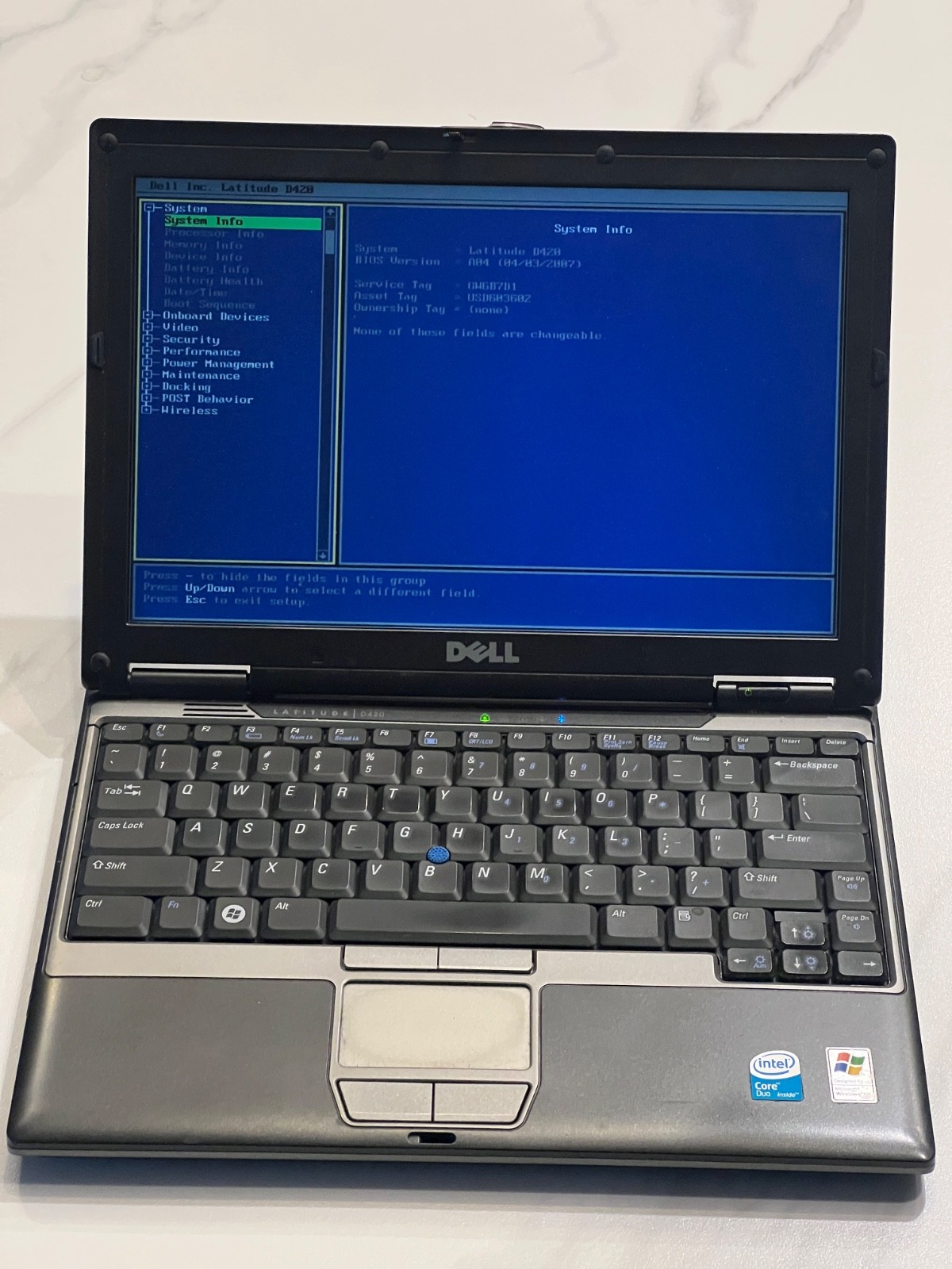DELL LATITUDE D420 INTEL CORE DUO 1.2GHz 1.5GB RAM – No HDD – Battery Good