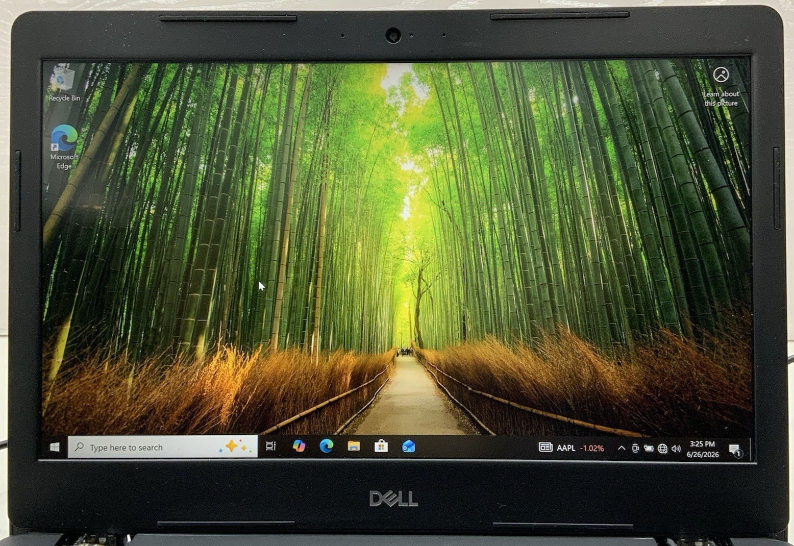 Dell Latitude 3490 14″ Laptop Intel i5-8250U 1.60GHz 8GB DDR4 256GB NVMe | W10P