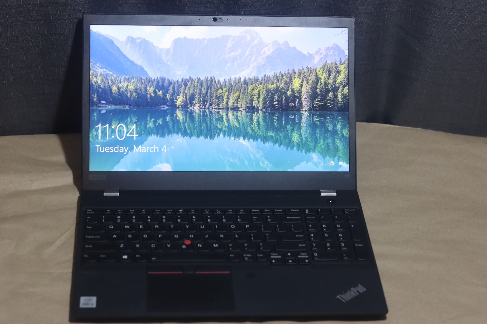 Lenovo ThinkPad T15 Gen 1 1.6 GHz i5-10210U 16GB Ram 256GB SSD – Very Good