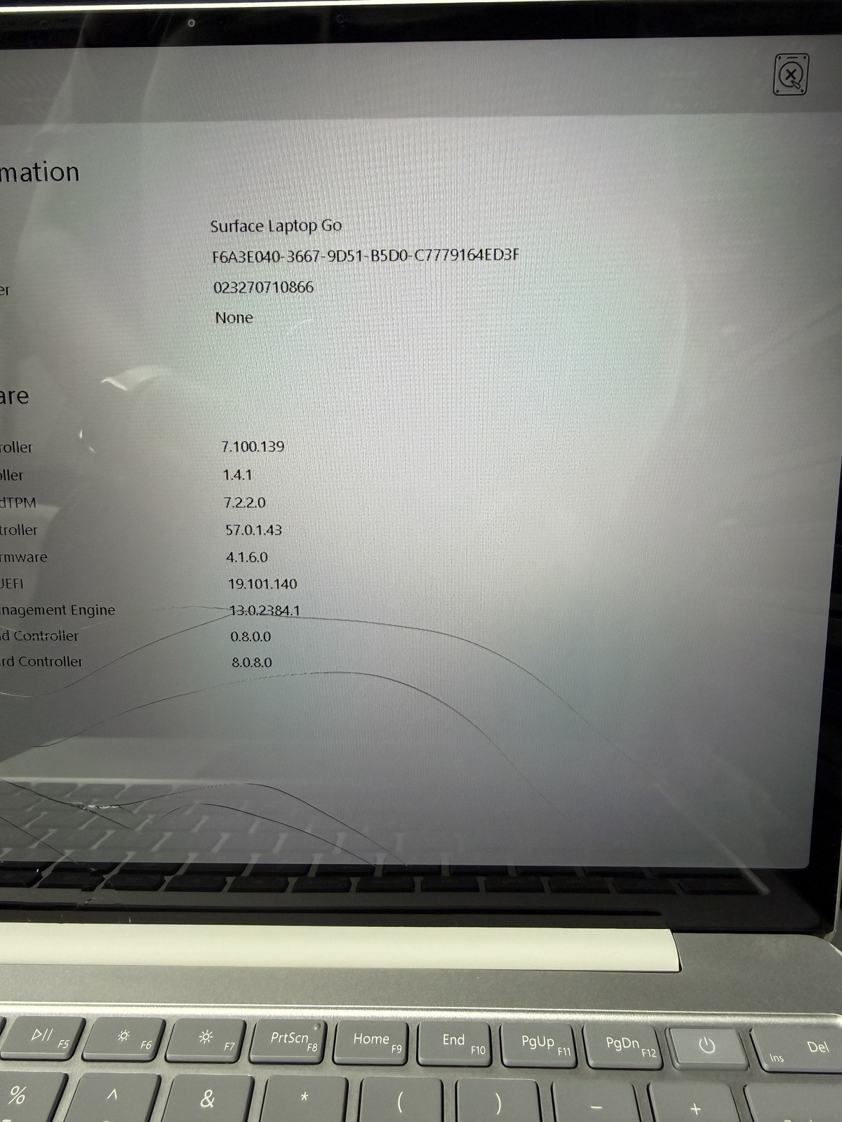 Microsoft Surface Laptop Go 12.3in i5-1035G1 16GB 256GB NO OS READ