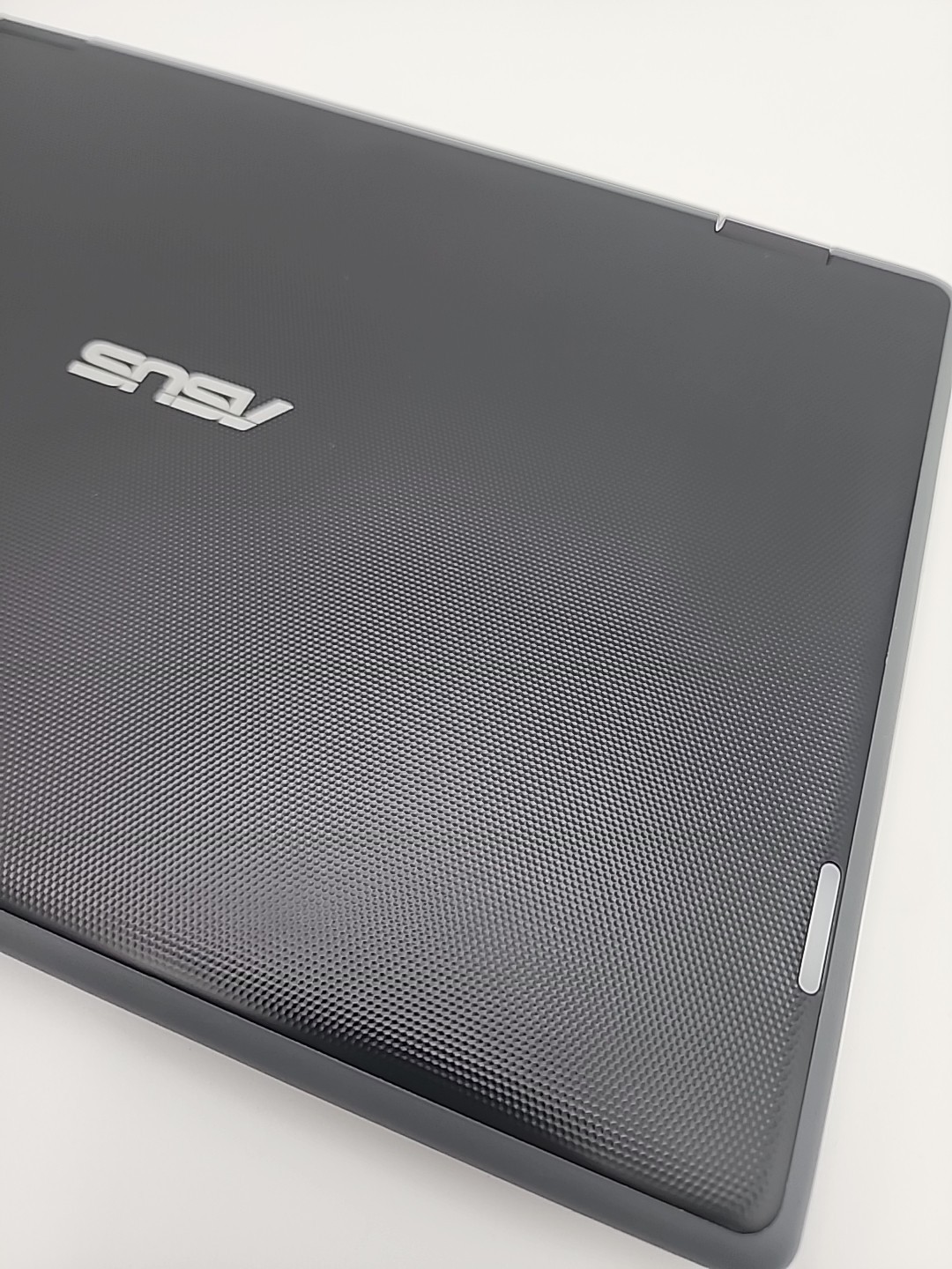 Asus BR1100CK 11.6” HD Laptop Intel Celeron N4500 4GB DDR4 RAM 64GB