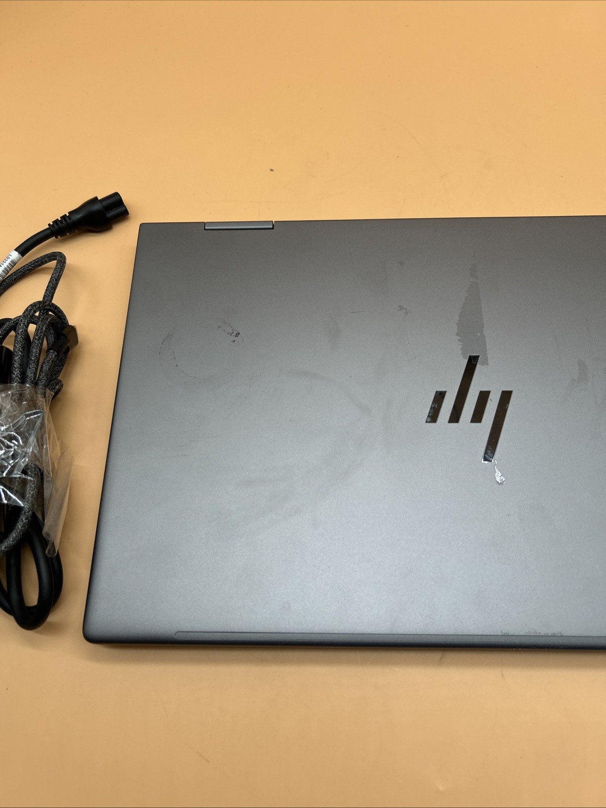 HP 15-fe1071cl Envy x360 15.6″ FHD Touchscreen Ultra 7 155U 2.1GHz Intel