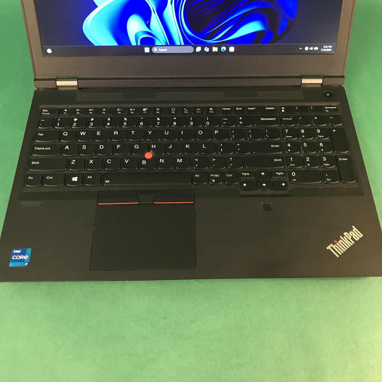Lenovo P15 Gen 2 Thinkpad Laptop w/ intel i7-11800H @ 2.3GHz 32GB RAM 1TB Win11