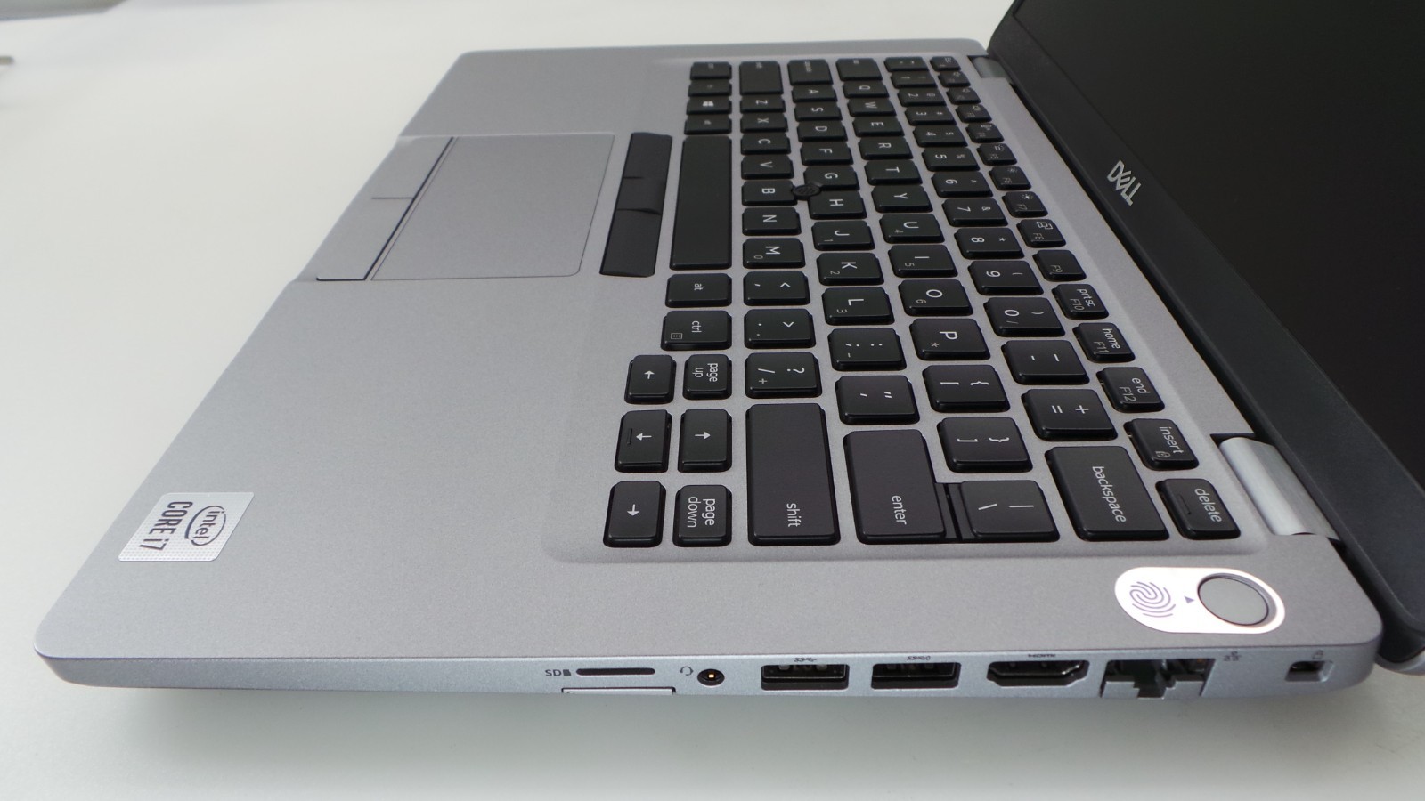 Dell Latitude 5410 | 14″ | i7-10810U 1.10GHz | 16GB RAM 512GB NVMe | WIN 11 PRO