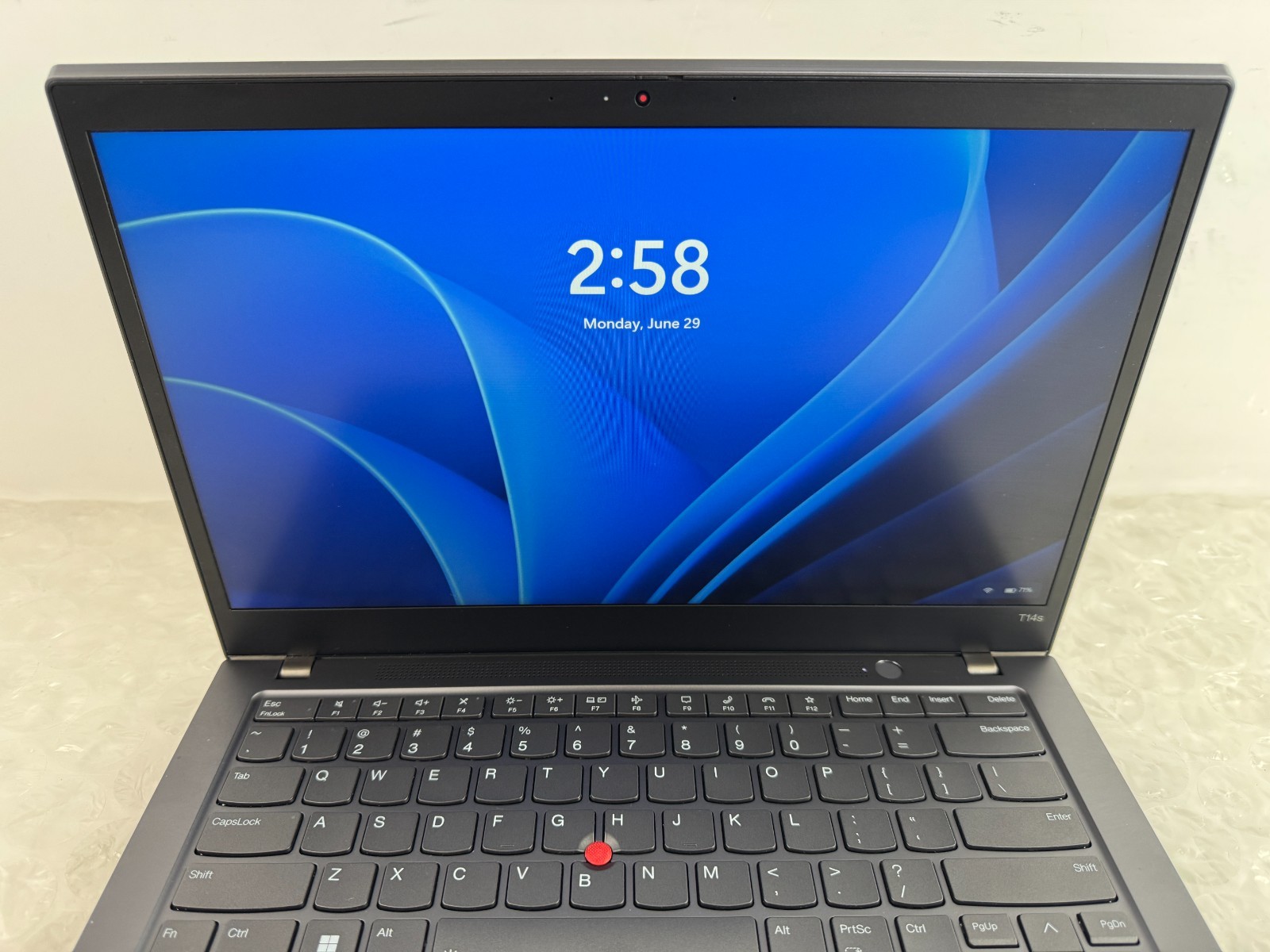 Lenovo ThinkPad T14s Gen 2 i7-1185G7 16GB 256GB 14″ FHD Win 11 Pro Laptop