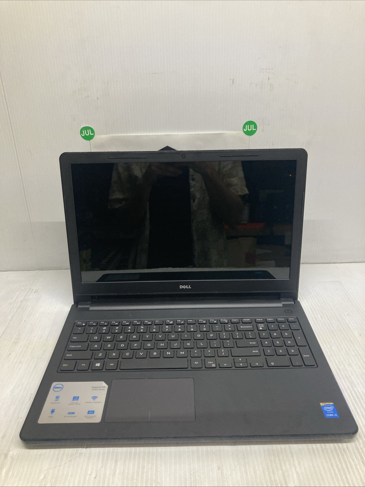 Dell Inspiron 15 3558 Intel Core i3-5015U 2.10GHz 4GB no HDD Boot to BIOS