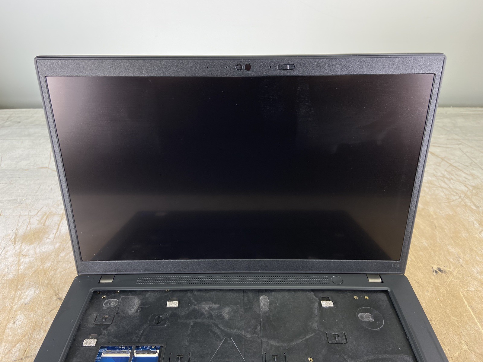 LENOVO THINKPAD L14 GEN 3, 4GB RAM, NO CPU/HDD/OS – (FOR PARTS)