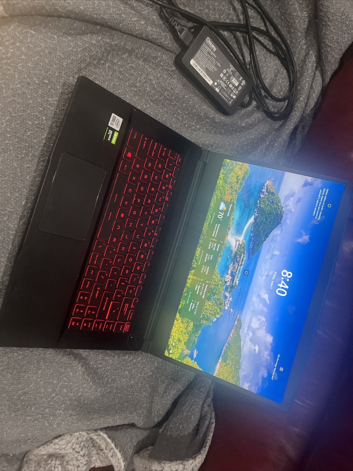 MSI GF63 Thin 10SCXR-222 15.6” (256GB SSD, Intel Core i5 10th Gen., 4.50GHz,…