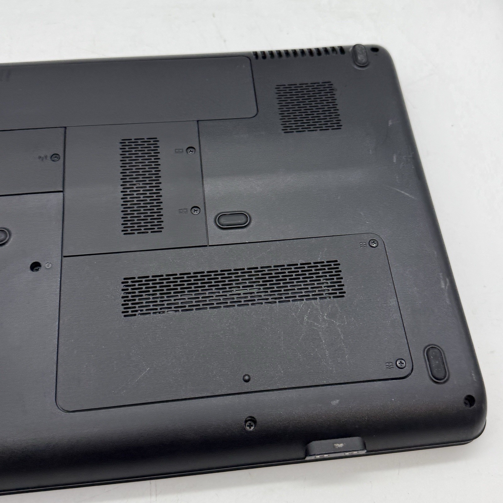 HP COMPAQ PRESARIO CQ50 – BOOTS TO BIOS – AMD ALTHON X2 – 2GB RAM – Q11