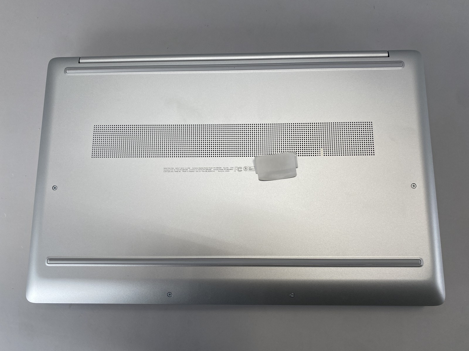 HP Laptop 17-CN4153CL 17.3″ Intel Core 5 120U 1TB- Silver