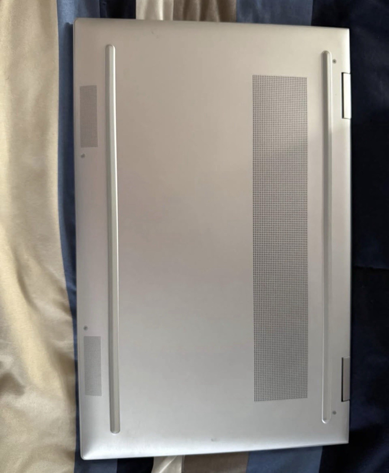 HP Envy x360 2in1 laptop