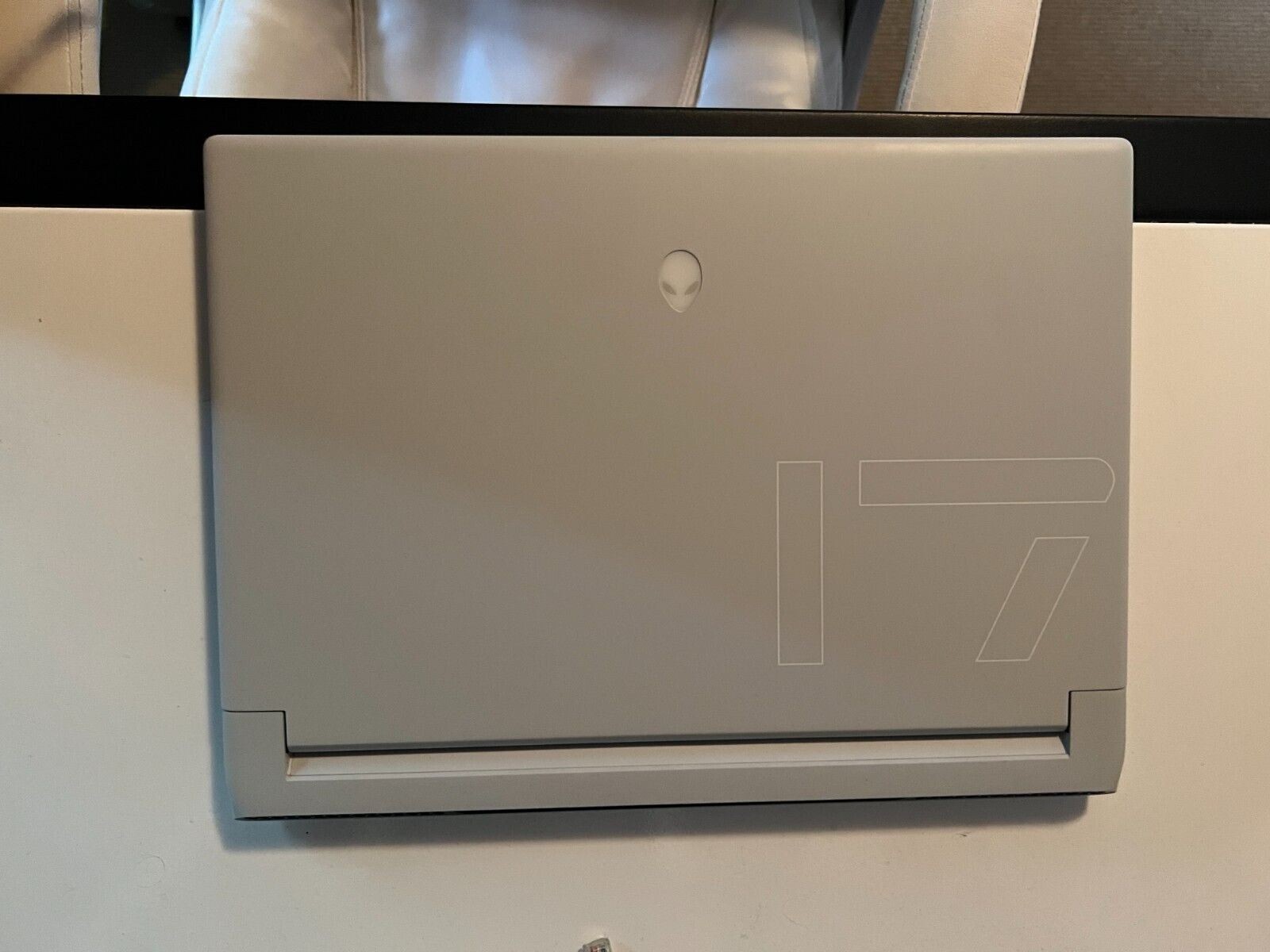 Dell alienware x17 r1 Laptop 17.3inch Core-i9 64gbRAM GeforceRTX3080 1000gb