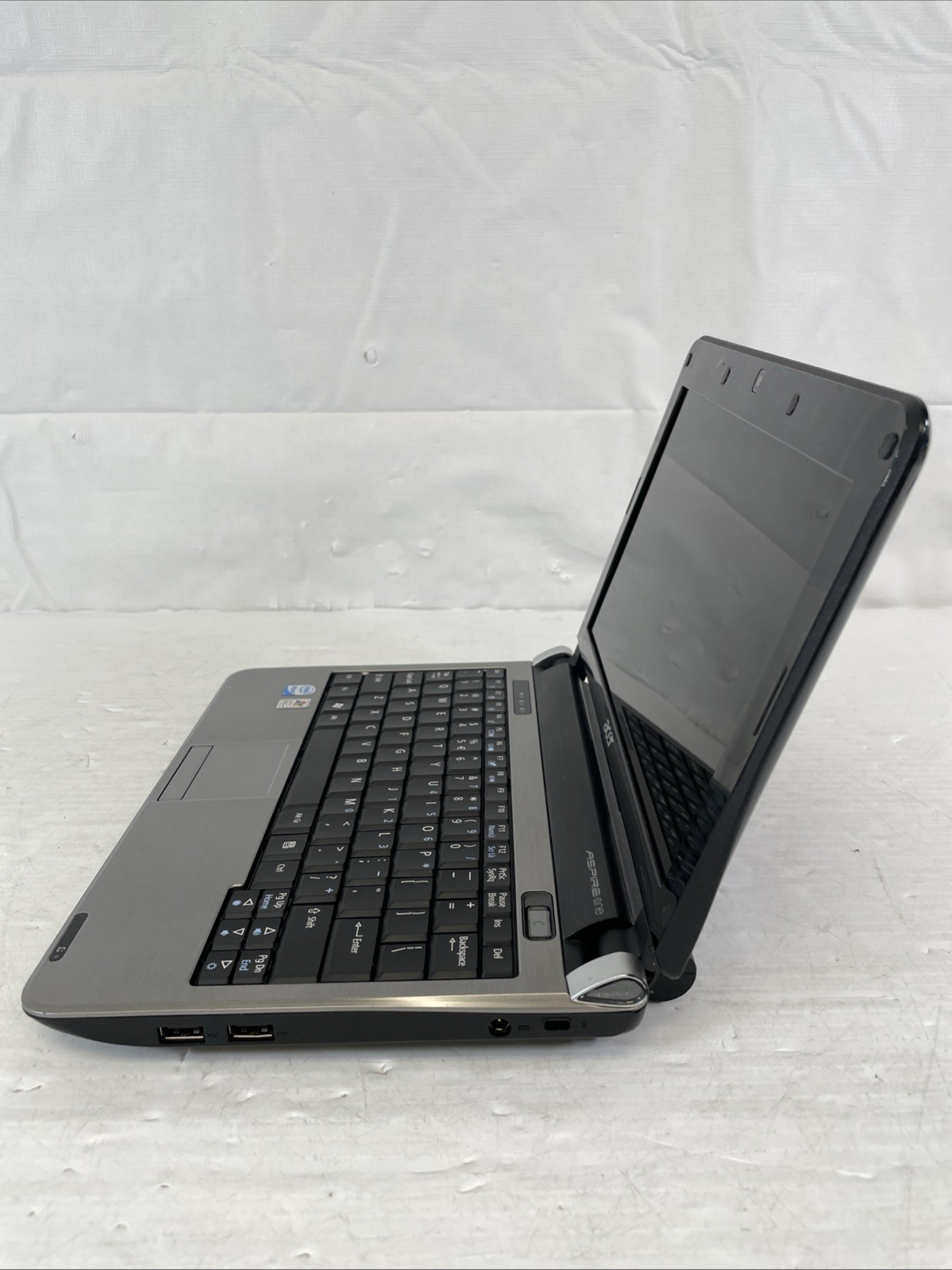 Acer Aspire One D150-1577 10.1″ Laptop Atom N270 1.60GHZ 1GB RAM 160GB HDD WinXP