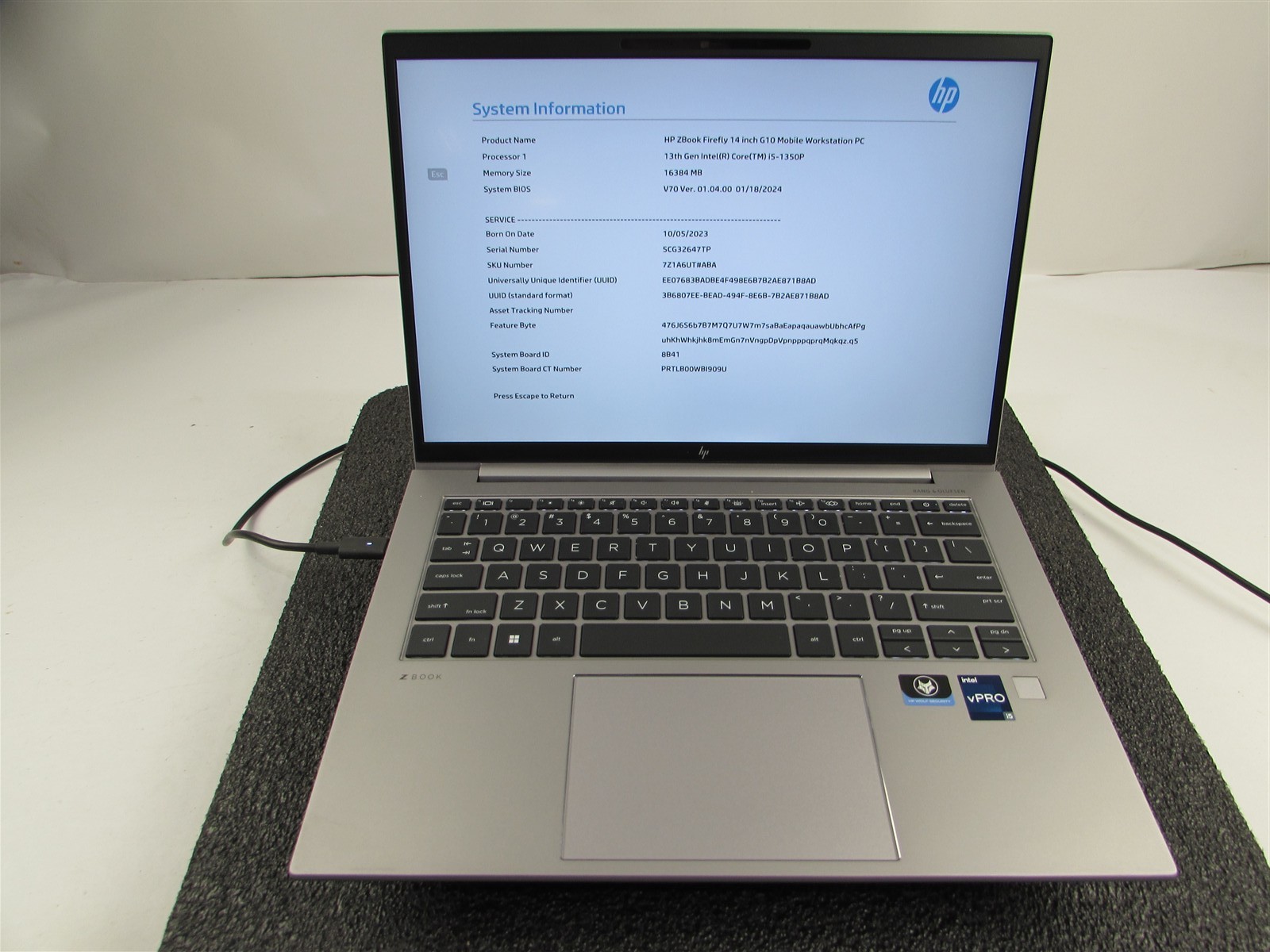 HP ZBOOK FIREFLY 14 (G10) 1920X1080 FHD CORE I5-1350P 256GB SSD 16GB RAM NO O.S