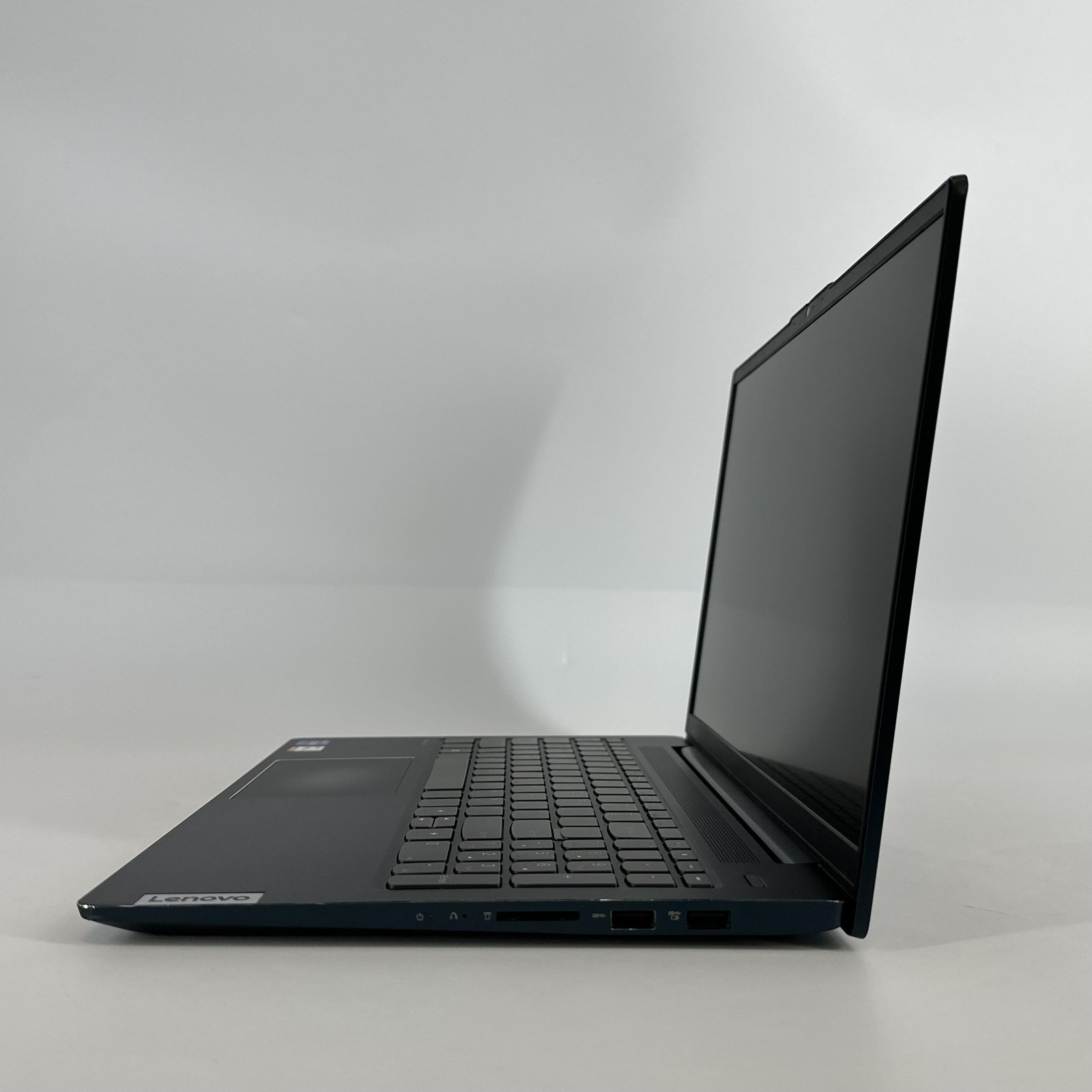 Lenovo IdeaPad 5 15.6 Blue FHD 1.7 GHz i7-1255U 12GB RAM 512GB SSD Good