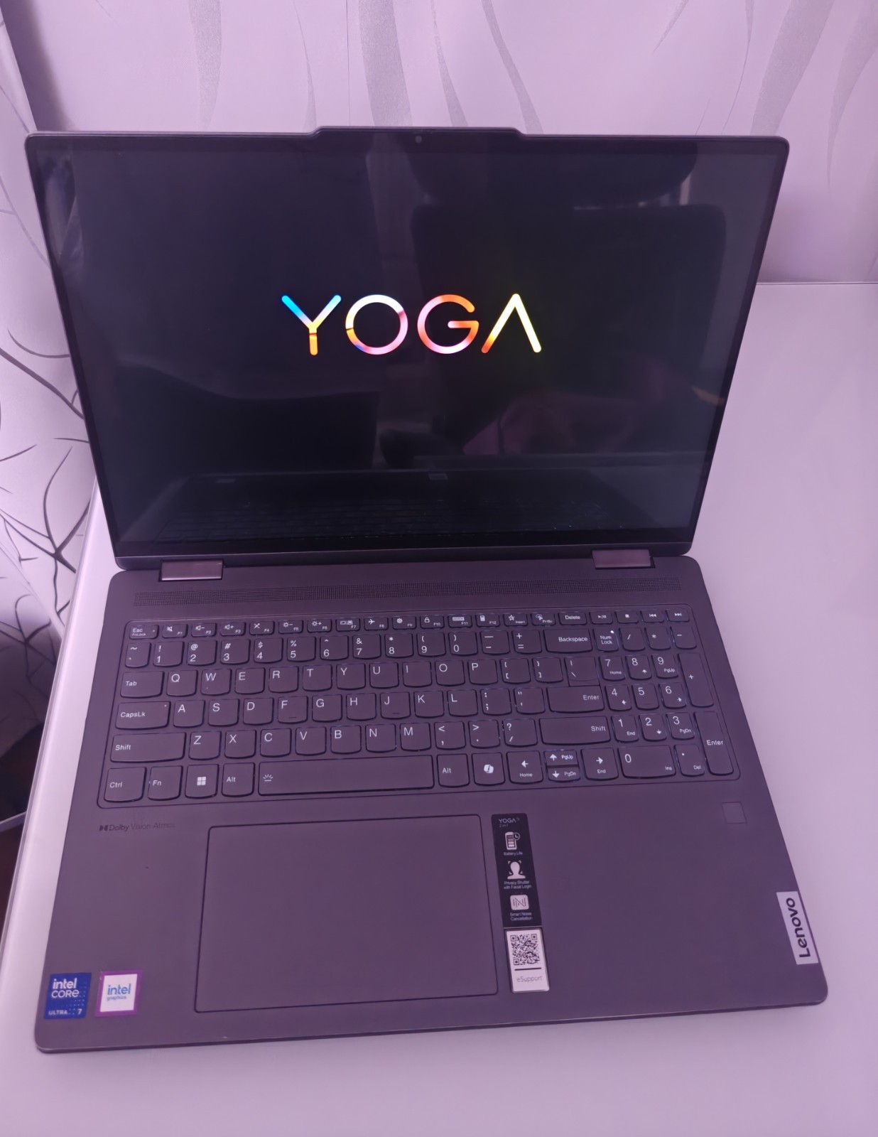 Lenovo Yoga 7 2-in-1 16IML9 16″ Touch, Intel Core Ultra 7 16GB 1TB Win 11 Pro