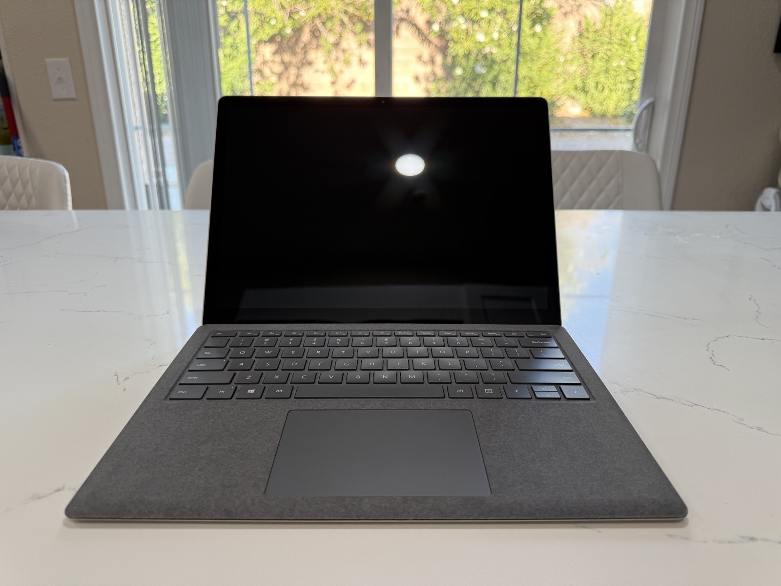Microsoft Surface Laptop 3 1867 13.5″ Intel i5 10th Gen | 256GB SSD, 8GB RAM