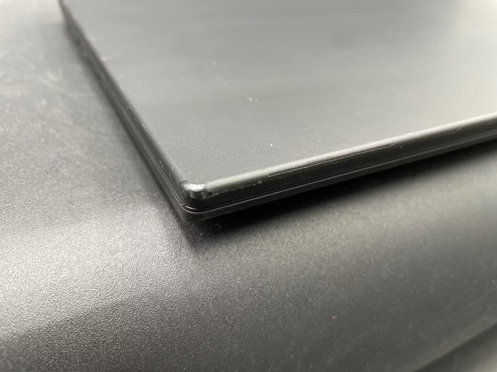 Lenovo ThinkPad T15 Gen 1 Used 15.5″ (i7-10510U-8GB-256GB NVMe)