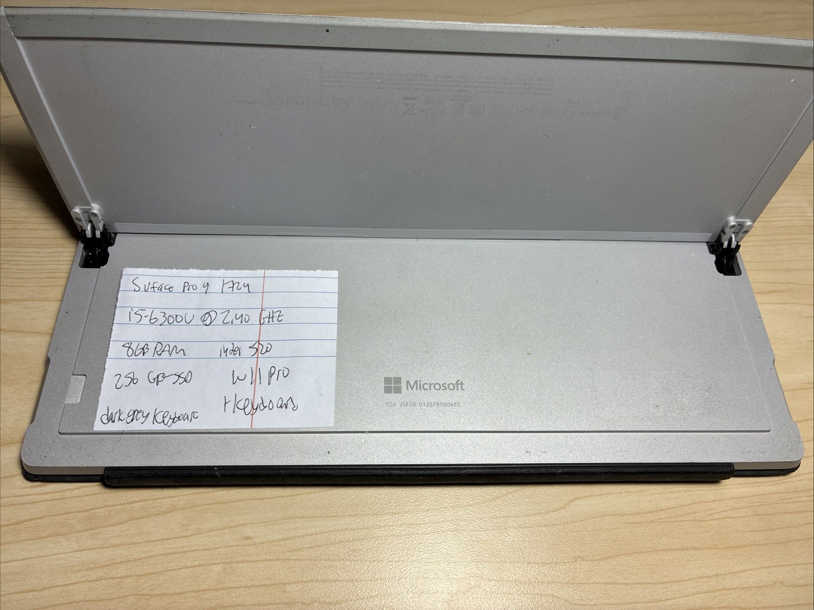 Microsoft Surface Pro 4 1724 i5-6300U 2.40GHz 8GB RAM 256GB SSD Win 11 Pro READ