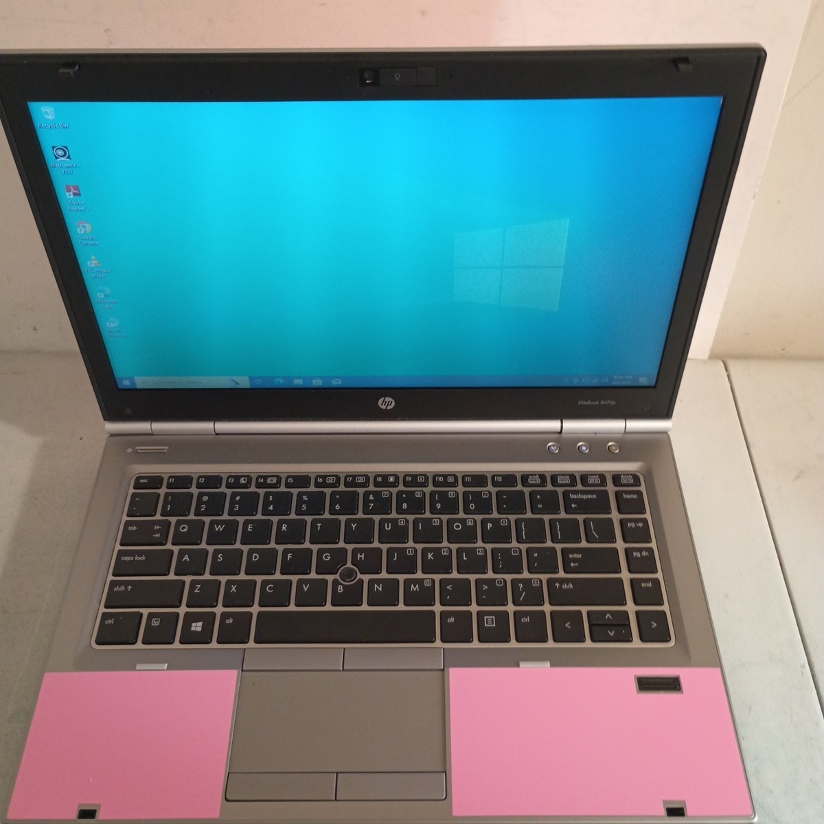 PINK HP Elitebook 8460p 14″ LED i5 2.50GHz 8GB RAM,256GB SSD DVDRW,Win11,CAM