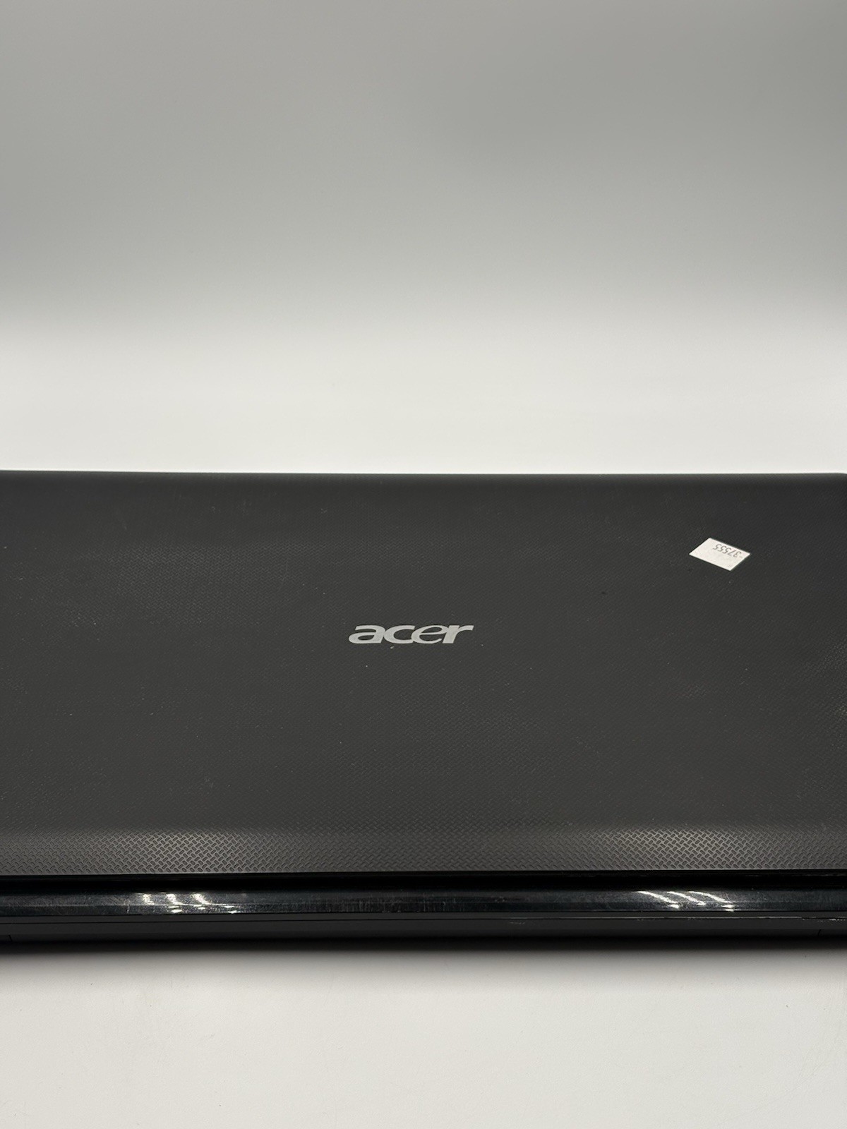Acer Aspire AS5253-BZ602 Laptop AMD Quad-Core FOR PARTS OR REPAIR